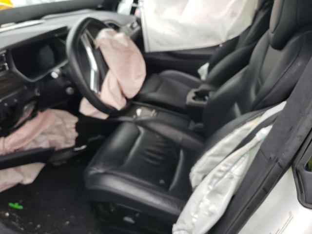 Photo 7 from auction – 2016 TESLA MODEL X with VIN 5YJXCAE20GF001814