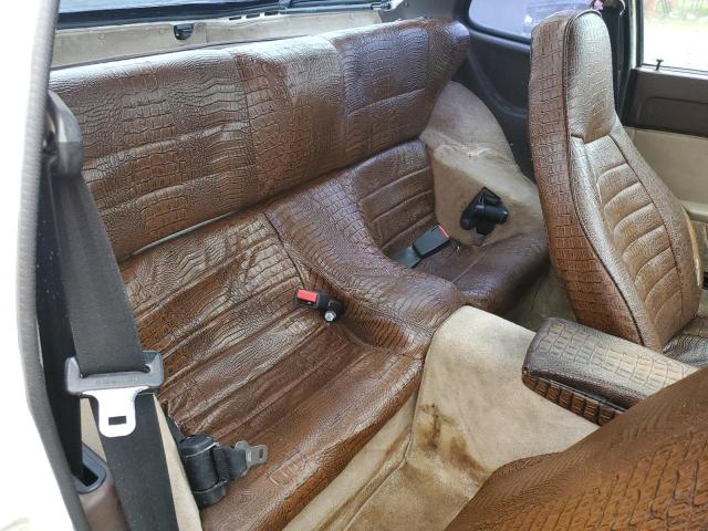 Photo 10 from auction – 1984 PORSCHE 944 with VIN WP0AA0942EN466563
