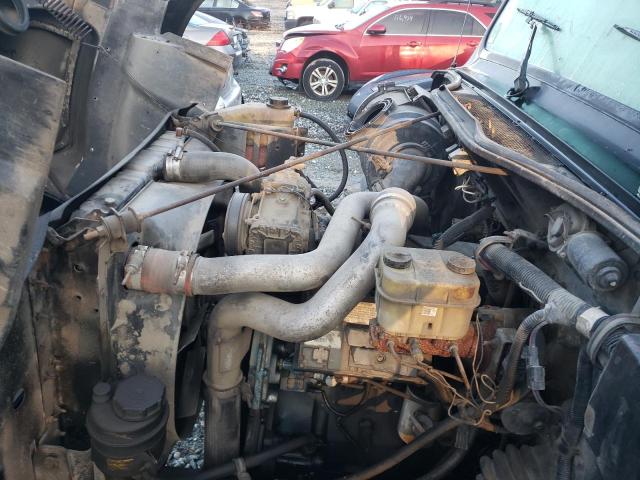 Photo 11 from auction – 2001 INTERNATIONAL 4000 4700 with VIN 1HTSCAAM71H339268