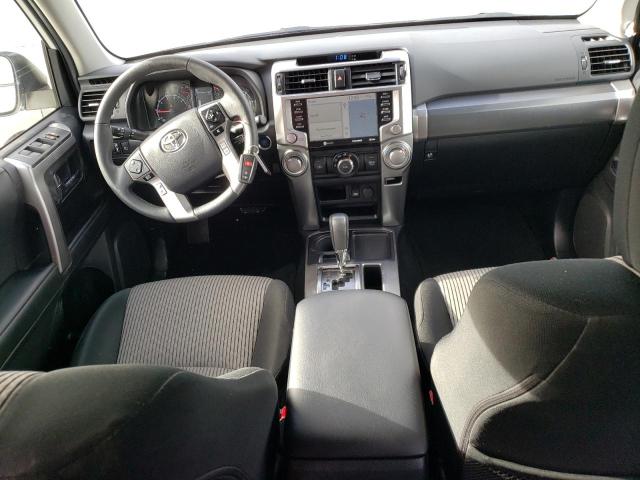 Photo 8 from auction – 2022 TOYOTA 4RUNNER SR with VIN JTEEU5JR3N5265473