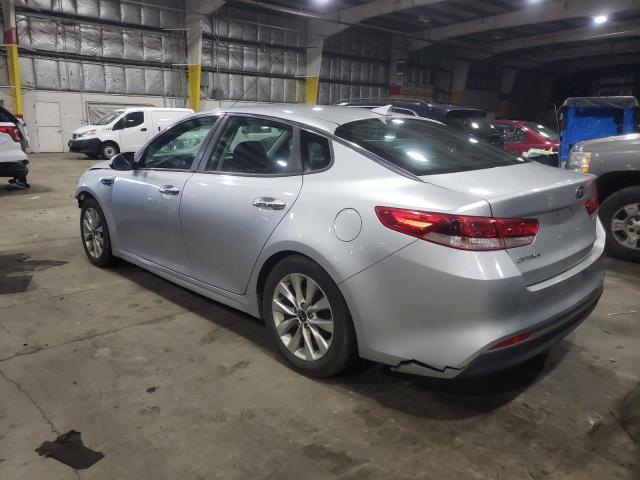 Photo 2 from auction – 2017 KIA OPTIMA LX with VIN 5XXGT4L35HG170917
