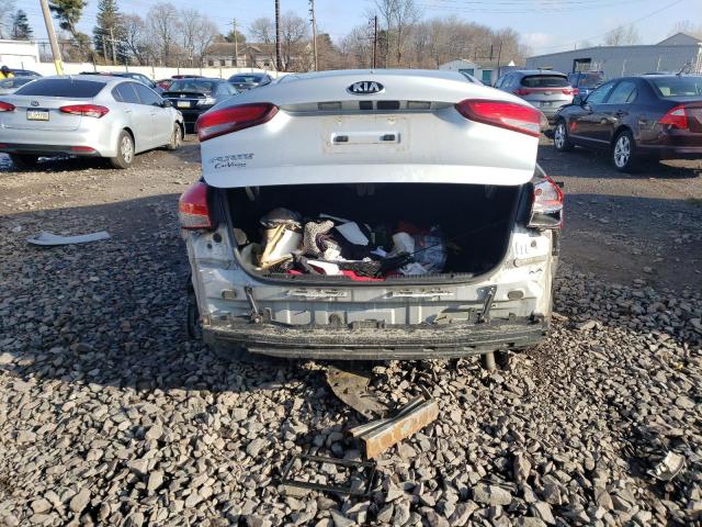 Photo 6 from auction – 2017 KIA FORTE LX with VIN 3KPFK4A70HE031078
