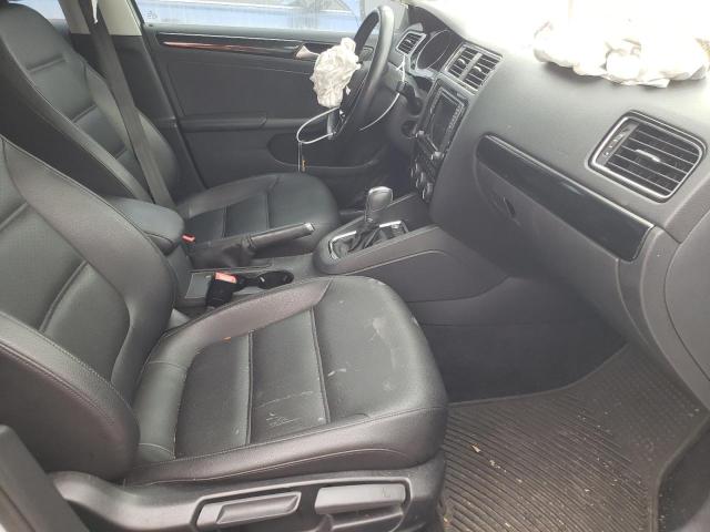 Photo 5 from auction – 2017 VOLKSWAGEN JETTA SEL with VIN 3VWL17AJ9HM407329