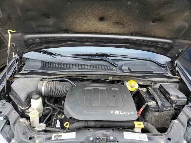 Photo 12 from auction – 2015 CHRYSLER TOWN & COU with VIN 2C4RC1BG8FR551676