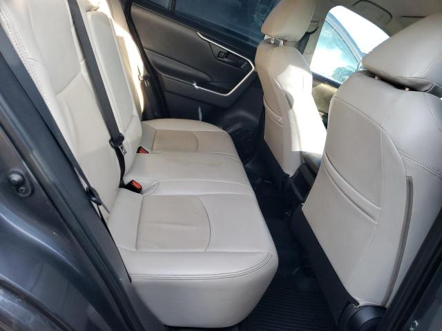 Photo 11 from auction – 2019 TOYOTA RAV4 LE with VIN 2T3F1RFV5KW062913