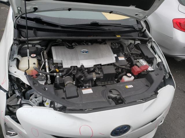 Photo 11 from auction – 2018 TOYOTA PRIUS with VIN JTDKARFU4J3550726