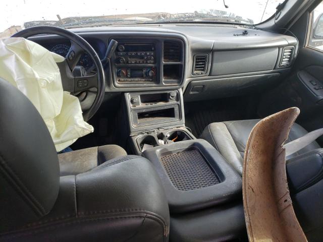 Photo 8 from auction – 2005 CHEVROLET SILVERADO with VIN 1GCEK19B45E121697