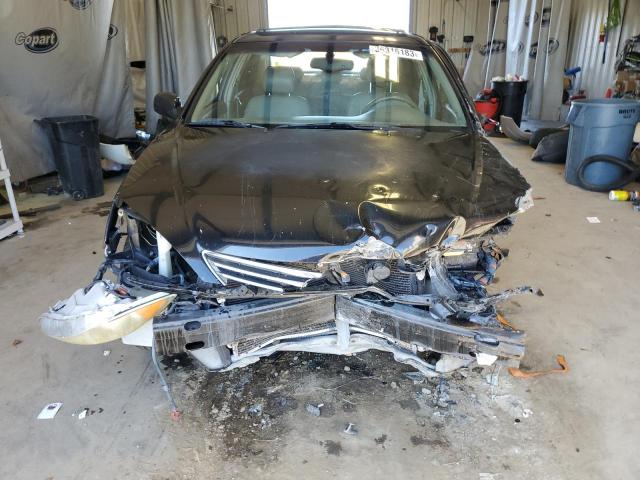Photo 5 from auction – 2005 TOYOTA CAMRY LE with VIN 4T1BF30K75U094190