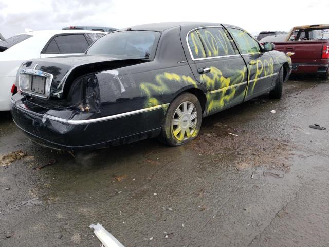 Photo 3 from auction – 2005 LINCOLN TOWN CAR E with VIN 1LNHM84W75Y661095