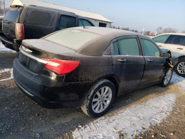 Photo 3 from auction – 2013 CHRYSLER 200 TOURIN with VIN 1C3CCBBB7DN672763