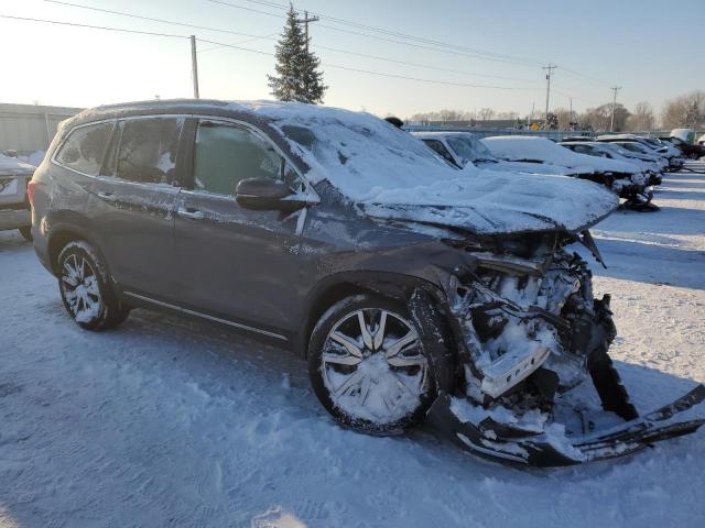 Photo 4 from auction – 2019 HONDA PILOT TOUR with VIN 5FNYF6H62KB093489