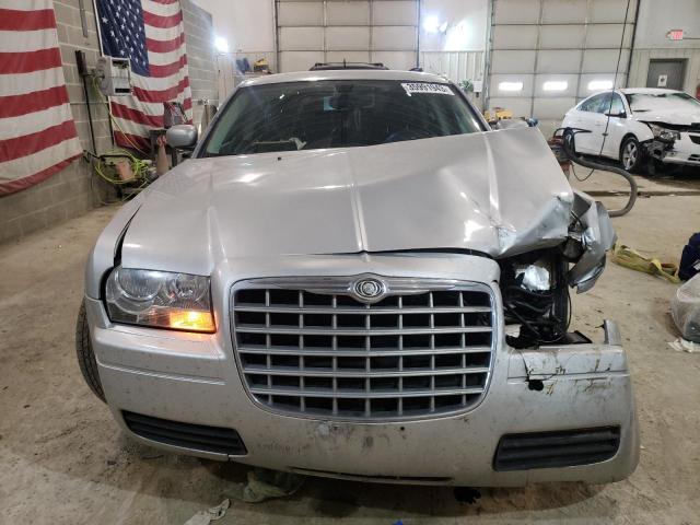 Photo 5 from auction – 2008 CHRYSLER 300 LX with VIN 2C3LA43R98H209373