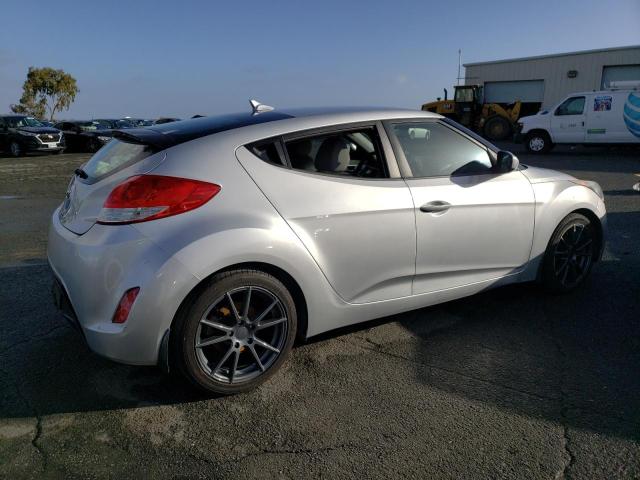 Photo 3 from auction – 2012 HYUNDAI VELOSTER with VIN KMHTC6AD5CU080042