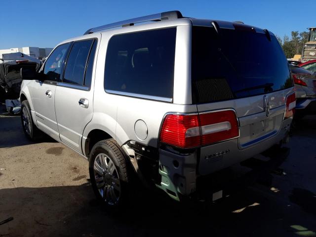 Photo 2 from auction – 2011 LINCOLN NAVIGATOR with VIN 5LMJJ2H50BEJ03978