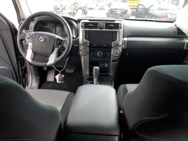 Photo 8 from auction – 2023 TOYOTA 4RUNNER SR with VIN JTEEU5JR1P5281609