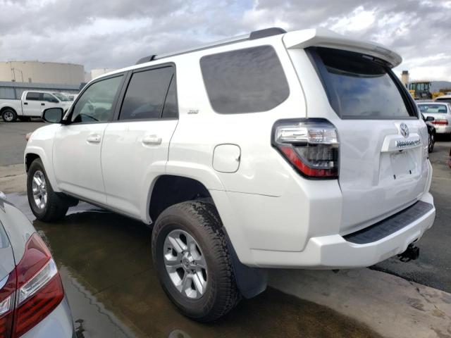 Photo 2 from auction – 2022 TOYOTA 4RUNNER SR with VIN JTEEU5JR3N5265473