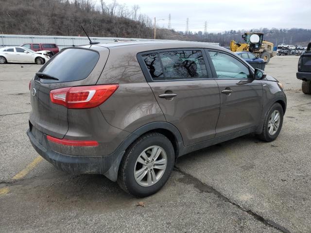 Photo 3 from auction – 2011 KIA SPORTAGE L with VIN KNDPBCA24B7111171