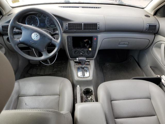 Photo 8 from auction – 2004 VOLKSWAGEN PASSAT with VIN WVWPD63B64P203409