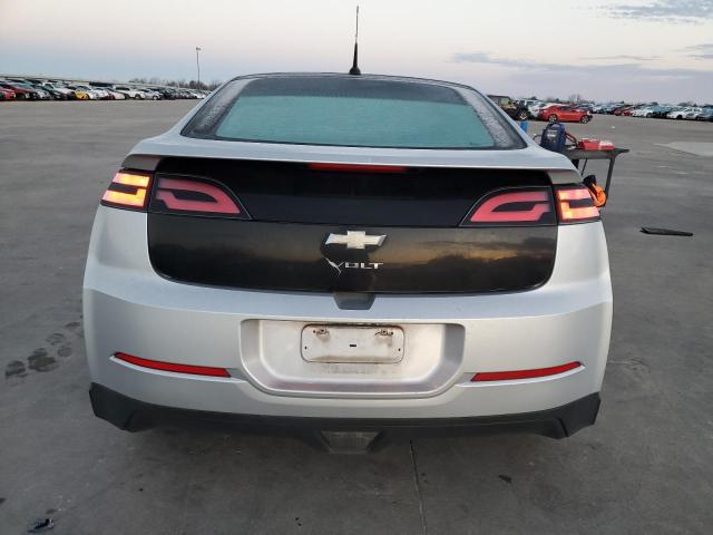 Photo 6 from auction – 2012 CHEVROLET VOLT with VIN 1G1RB6E49CU102449