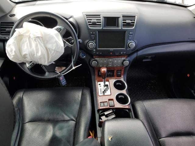 Photo 8 from auction – 2011 TOYOTA HIGHLANDER with VIN JTEDC3EH9B2000140