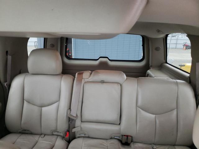 Photo 10 from auction – 2004 CHEVROLET TAHOE with VIN 1GNEC13TX4J330583