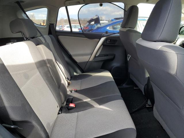 Photo 11 from auction – 2015 TOYOTA RAV4 LE with VIN JTMZFREV0FJ051869