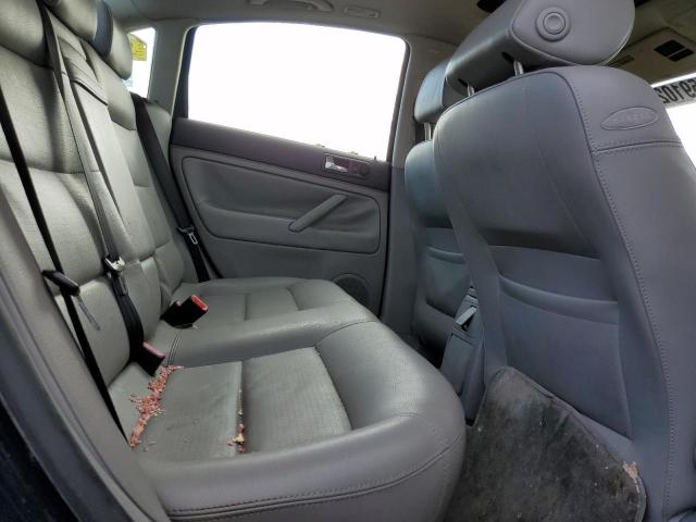 Photo 10 from auction – 2004 VOLKSWAGEN PASSAT with VIN WVWPD63B64P203409