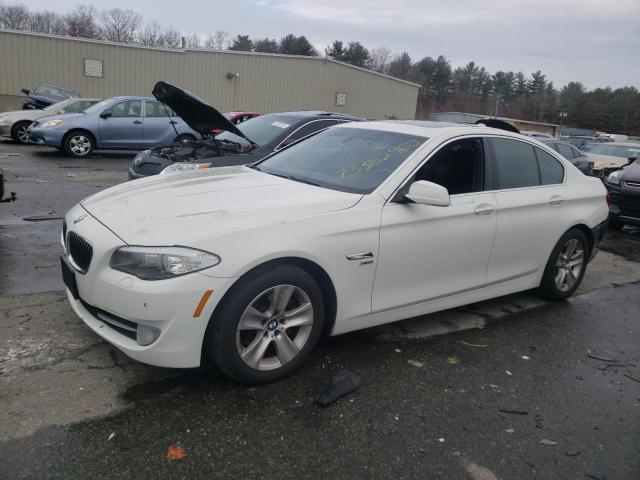 BMW 528 XI 2012 with VIN WBAXH5C51CDW10320 - Photo from auction