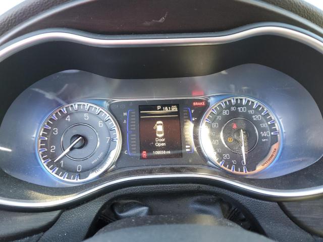 Photo 9 from auction – 2015 CHRYSLER 200 LIMITE with VIN 1C3CCCAB1FN646704
