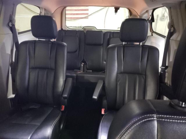 Photo 10 from auction – 2014 CHRYSLER TOWN & COU with VIN 2C4RC1BG2ER324787