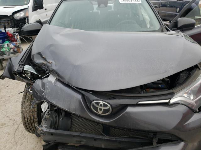 Photo 12 from auction – 2017 TOYOTA RAV4 LE with VIN JTMZFREV6HJ123371