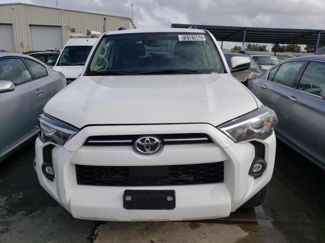 Photo 5 from auction – 2022 TOYOTA 4RUNNER SR with VIN JTEEU5JR3N5265473