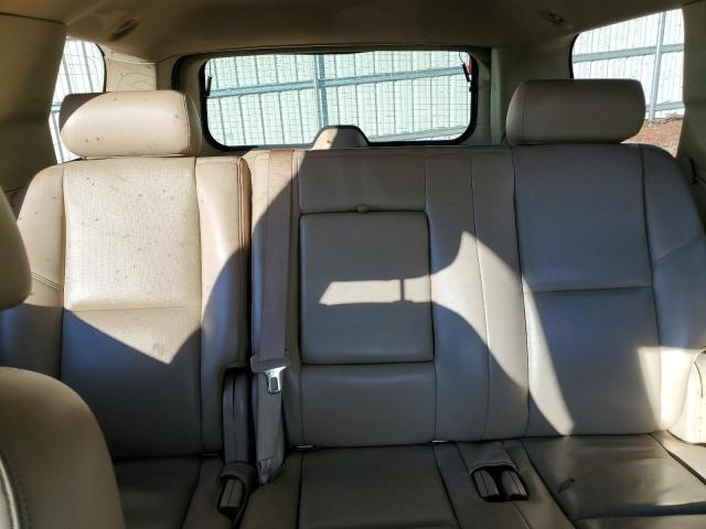 Photo 10 from auction – 2010 GMC YUKON DENA with VIN 1GKUKEEF4AR135554