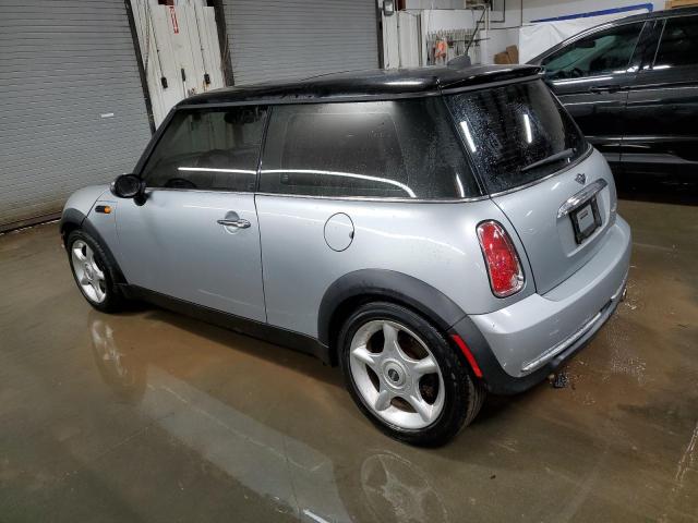 Photo 2 from auction – 2005 MINI COOPER with VIN WMWRC33595TJ70965