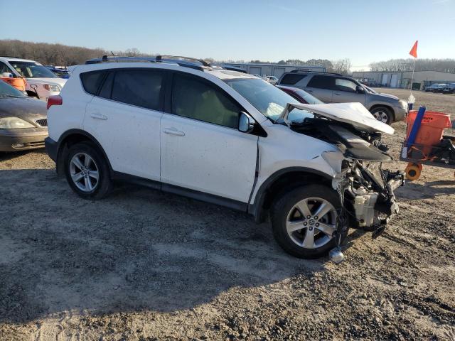 Photo 4 from auction – 2015 TOYOTA RAV4 XLE with VIN 2T3WFREV1FW219880