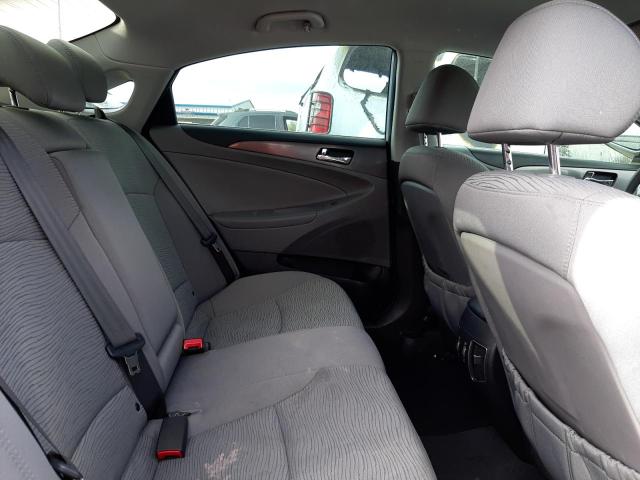 Photo 10 from auction – 2013 HYUNDAI SONATA HYB with VIN KMHEC4A41DA071662