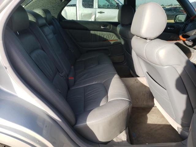 Photo 10 from auction – 2000 LEXUS LS 400 with VIN JT8BH28F4Y0171057
