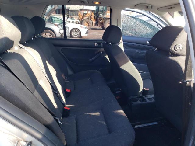 Photo 10 from auction – 2004 VOLKSWAGEN GOLF GL with VIN 9BWFL61J544039702