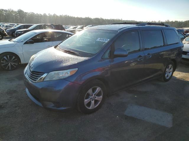 Photo 1 from auction – 2014 TOYOTA SIENNA LE with VIN 5TDKK3DC7ES442870