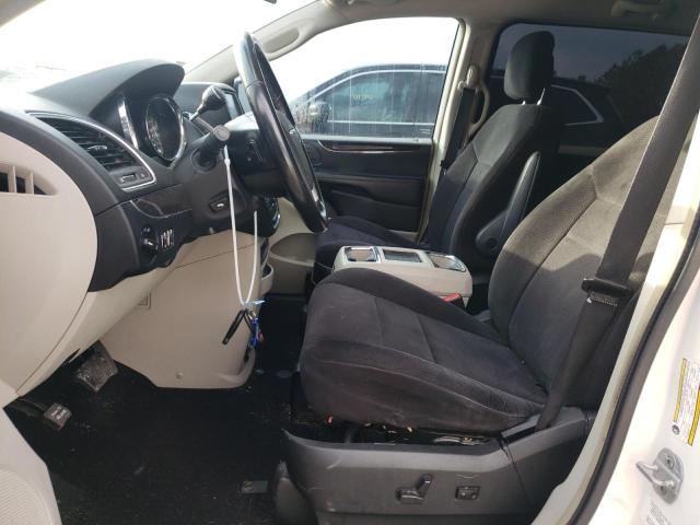 Photo 7 from auction – 2011 CHRYSLER TOWN & COU with VIN 2A4RR5DG7BR635852