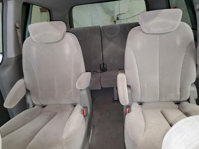 Photo 10 from auction – 2006 KIA SEDONA EX with VIN KNDMB233466090546