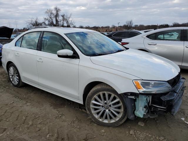 Photo 4 from auction – 2016 VOLKSWAGEN JETTA SEL with VIN 3VWL17AJ3GM233496
