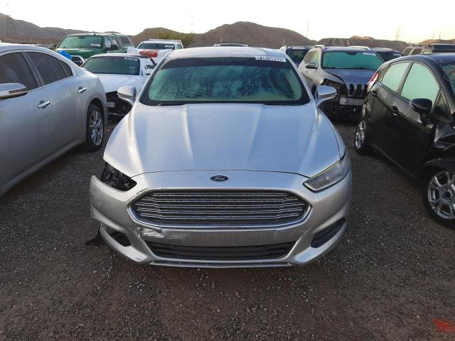 Photo 5 from auction – 2016 FORD FUSION SE with VIN 3FA6P0H78GR388960