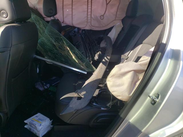 Photo 11 from auction – 2019 BUICK ENVISION E with VIN LRBFXCSA3KD004647