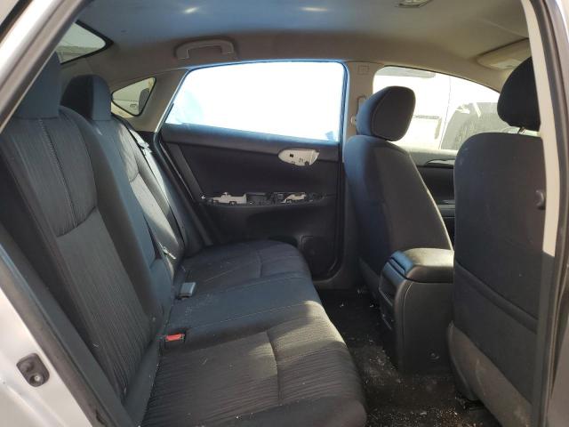 Photo 10 from auction – 2016 NISSAN SENTRA S with VIN 3N1AB7AP2GL640732