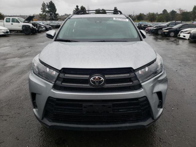 Photo 5 from auction – 2019 TOYOTA HIGHLANDER with VIN 5TDJZRFH1KS707703
