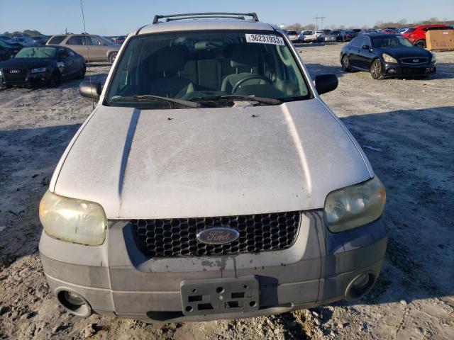 Photo 5 from auction – 2005 FORD ESCAPE XLT with VIN 1FMCU03125KA80172