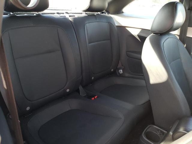 Photo 10 from auction – 2014 VOLKSWAGEN BEETLE with VIN 3VWJP7AT8EM610621