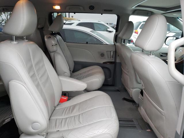 Photo 11 from auction – 2011 TOYOTA SIENNA XLE with VIN 5TDYK3DC8BS121314