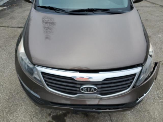 Photo 11 from auction – 2011 KIA SPORTAGE L with VIN KNDPBCA24B7111171